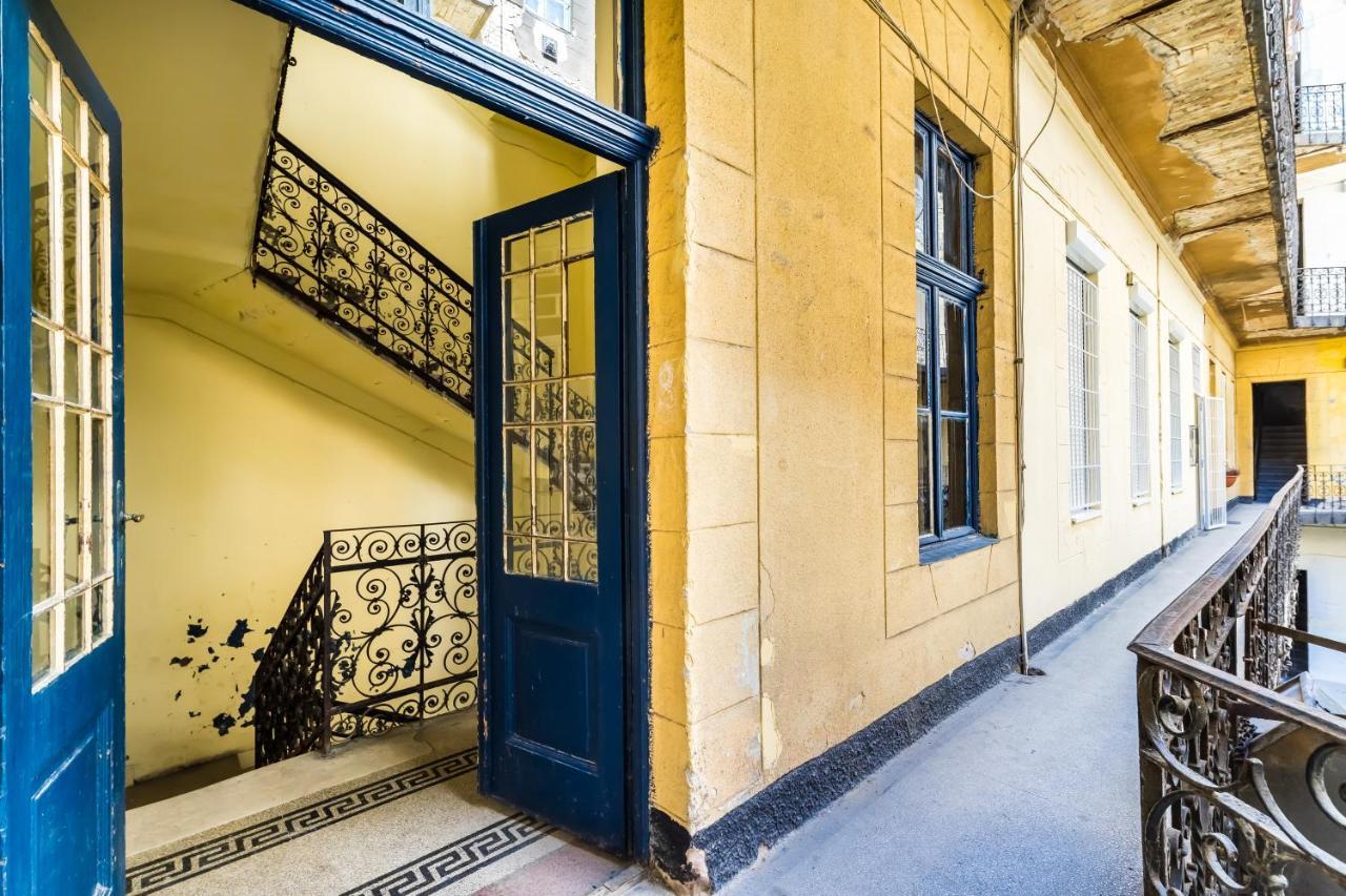 Cosy Studios In The Heart Of The City Budapest Ngoại thất bức ảnh