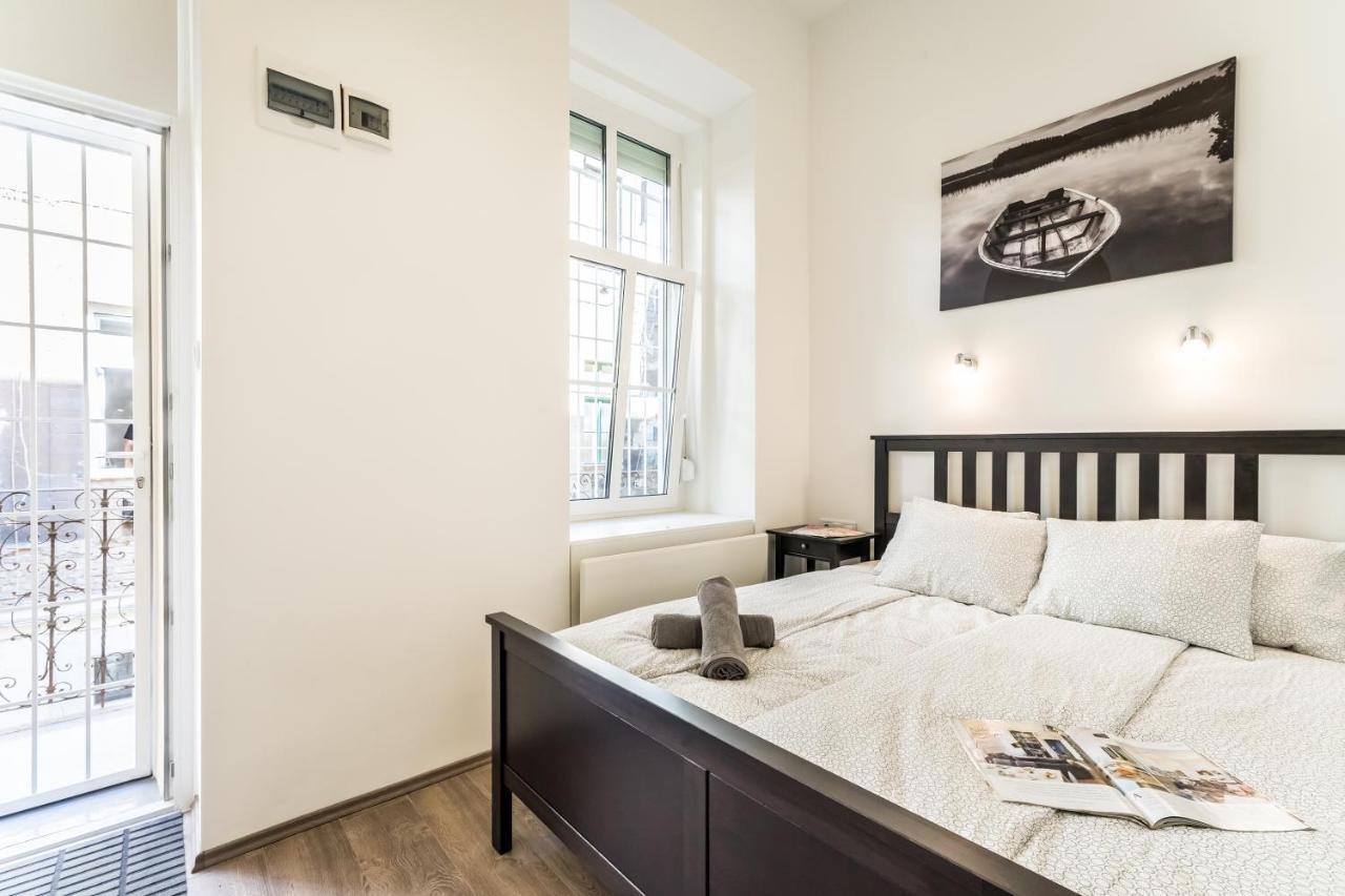 Cosy Studios In The Heart Of The City Budapest Ngoại thất bức ảnh